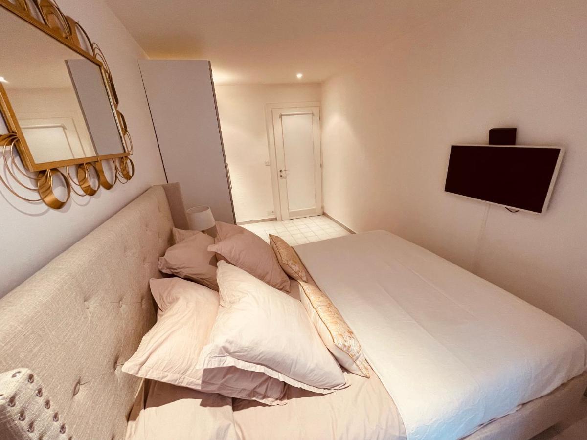 Nice Renting - Paganini - Spacious Apartment - 2 Bedrooms - King Bed - Bathtub - Heart Of Niza Exterior foto